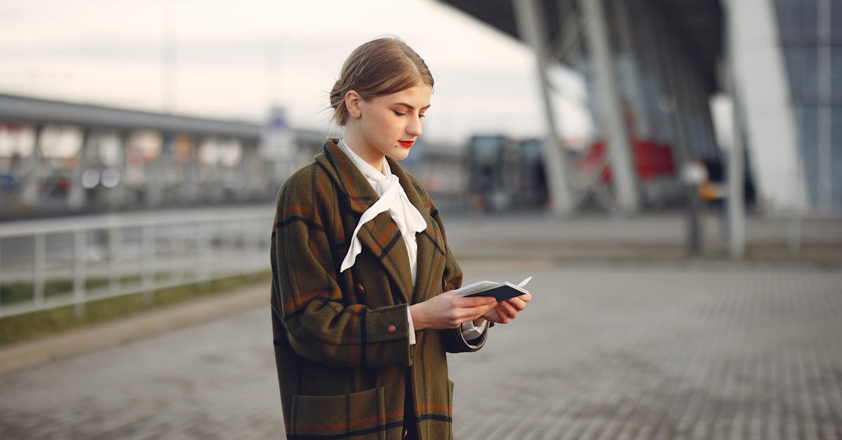 Navigating the Eligibility Criteria for Temporary Visa Applications